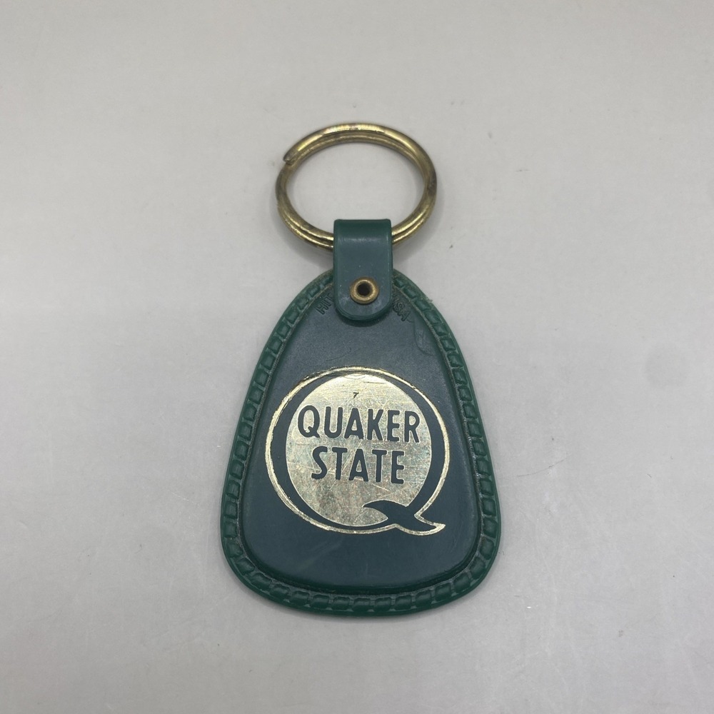 Vintage Quaker State Advertising Plastic Keychain Portsmouth VA Dealer Datsun
